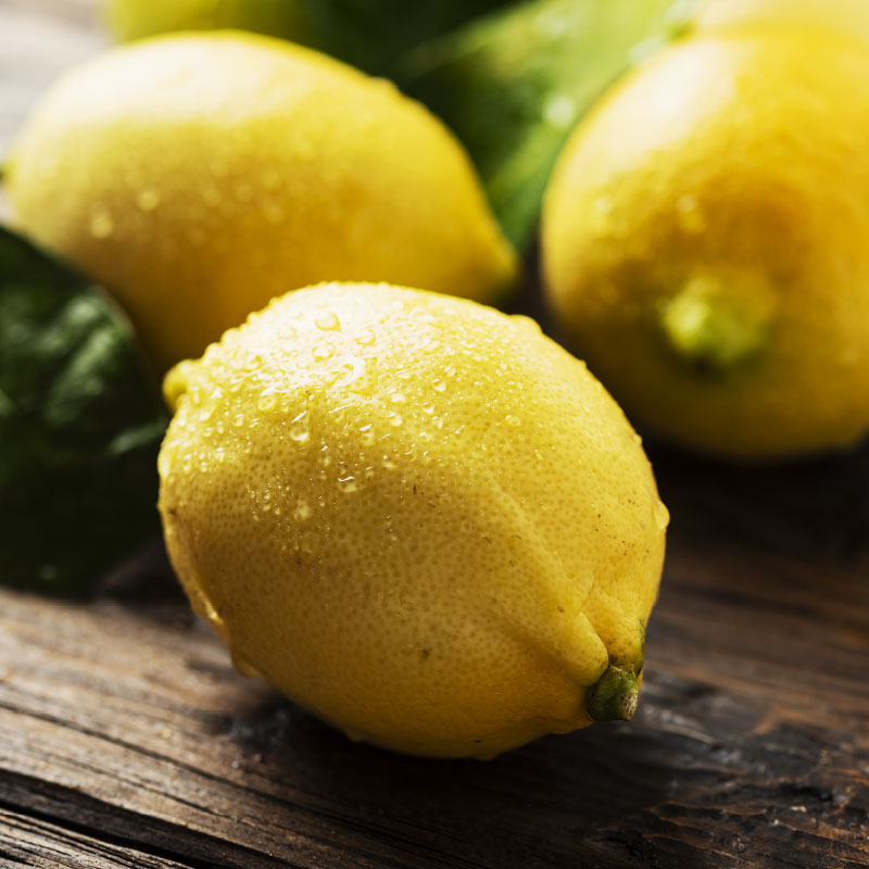 Maison Bruyère choisit avec soin ses citrons à maturité pour révéler un parfum puissant dans ses fondants citron.