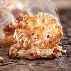 Découvrez la légèreté des croustillants noisettes Maison Bruyère.