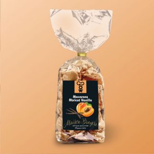Les macarons abricot vanille Maison Bruyère sont parfaits pour les petites pauses.